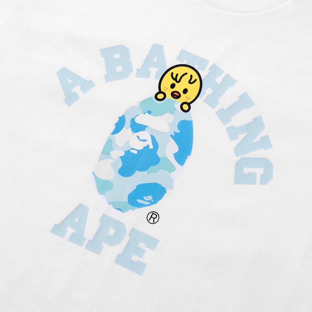 BAPE X STRAYKIDS BBOKARI 콜리지 티셔츠(M) WHITE