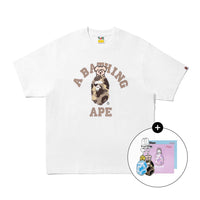 [키링/배지 랜덤증정] BAPE X STRAYKIDS PUPPYM 콜리지 티셔츠(M) WHITE