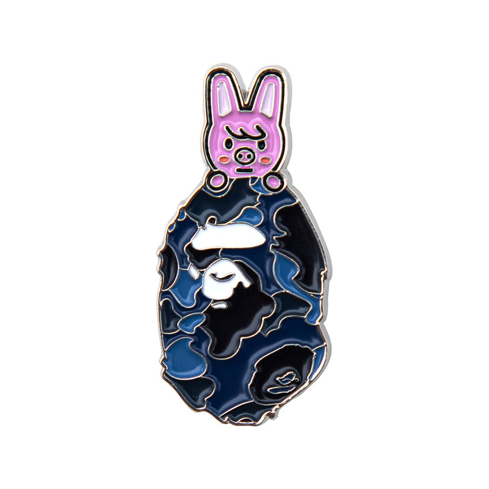 BAPE X STRAYKIDS 메탈 핀 BLUE