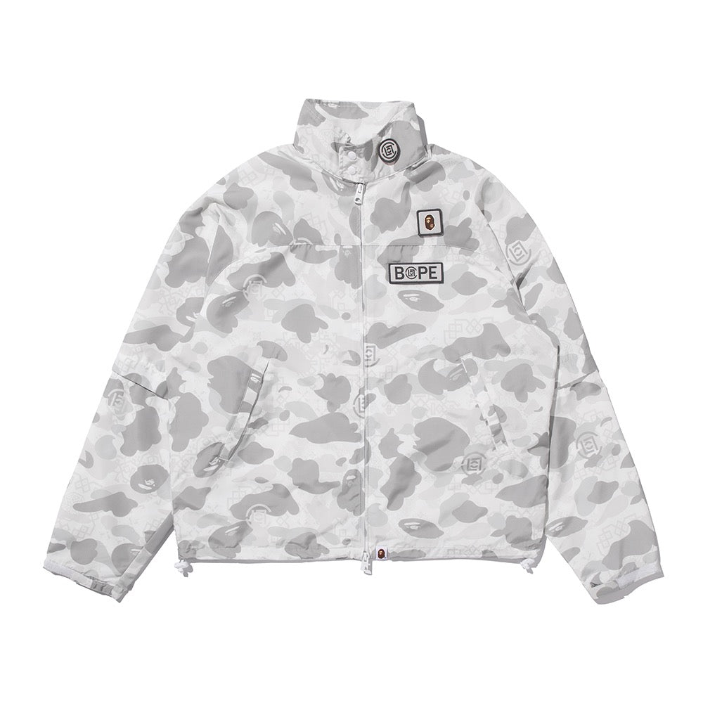 BAPE X CLOT 카모 슬리브 디테처블 레인 자켓(M) WHITE